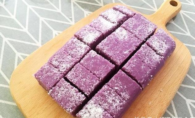 推薦幾道秋天進(jìn)補(bǔ)小吃，香味十足，好吃到忘不了，快做給家人吃吧