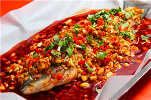 四川麻辣紙包魚技術(shù)培訓(xùn)多少錢？正宗紙包魚培訓(xùn)中心