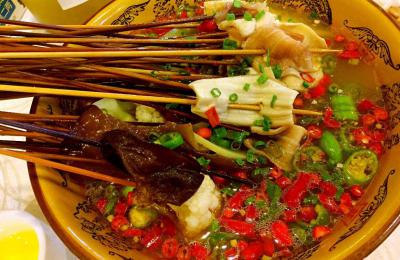 四川冷串缽缽雞技術(shù)培訓(xùn)哪里好？可開店亦可擺攤