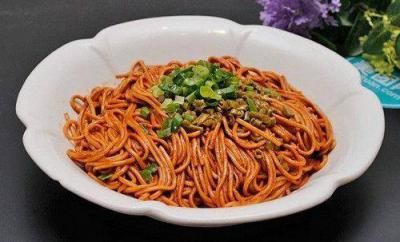 熱干面培訓(xùn)哪里好？熱干面技術(shù)學(xué)會(huì)為止