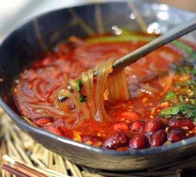 成都餐飲培訓(xùn)學(xué)校，重慶酸辣粉培訓(xùn)哪家好？