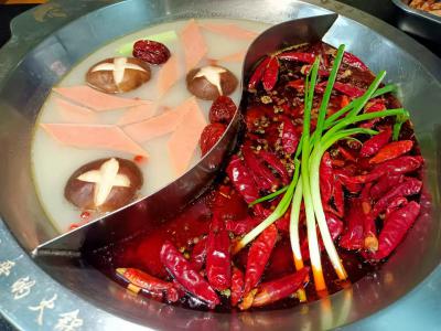成都火鍋底料培訓(xùn)班哪里好？詳細傳授火鍋制作的配方
