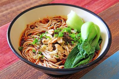 學(xué)做重慶小面技術(shù)培訓(xùn)哪家好？