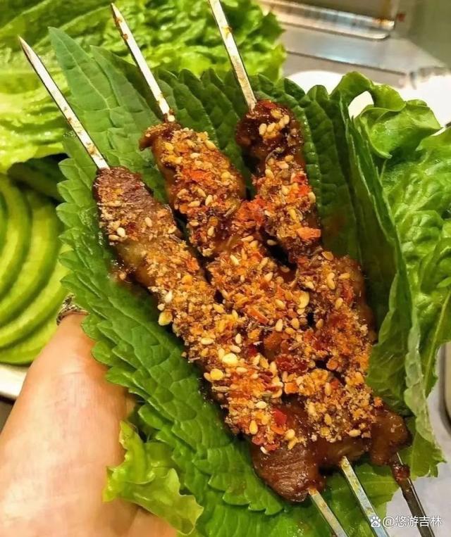 學正宗烤魚技術(shù)培訓多少錢？成都烤魚培訓費用