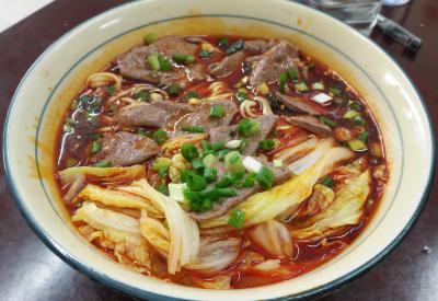 哪有培訓(xùn)面食技術(shù)培訓(xùn)班？面食技術(shù)培訓(xùn)費(fèi)用解析