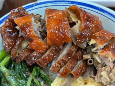 港式燒鵝飯技術(shù)培訓(xùn)哪里好？蜀味緣餐飲培訓(xùn)學(xué)校，助您掌握正宗技藝！