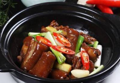 砂鍋菜技術(shù)培訓(xùn)班哪家好？蜀味緣小吃培訓(xùn)學(xué)校助您成就財(cái)富夢(mèng)想
