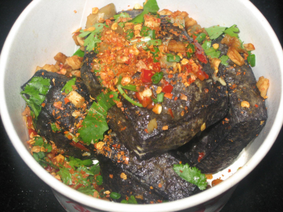 正宗長(zhǎng)沙臭豆腐技術(shù)培訓(xùn)哪家好？蜀味緣餐飲培訓(xùn)學(xué)校比較專業(yè)