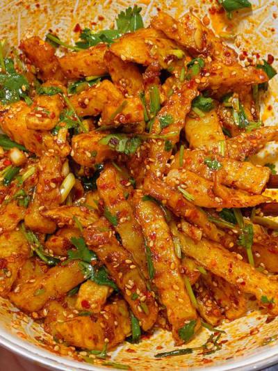 瑯琊土豆技術(shù)培訓(xùn)學(xué)校地址在哪里？蜀味緣小吃培訓(xùn)學(xué)校